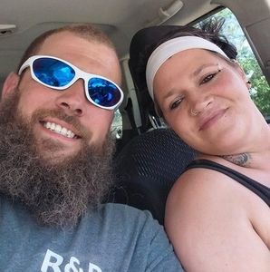 Meet your Posher, Lee